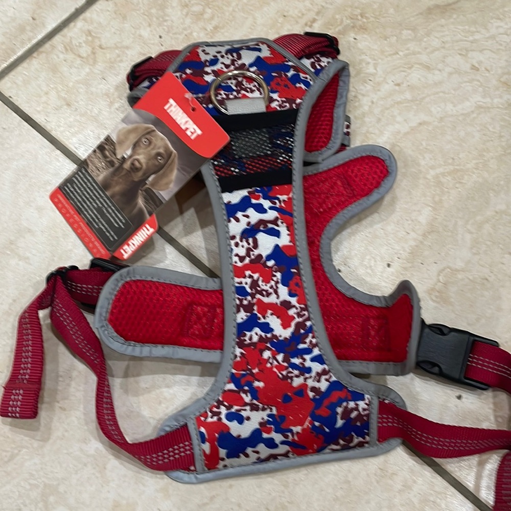 NWT THINKPET OUTDOOR SERIES NO PULL HARNESS